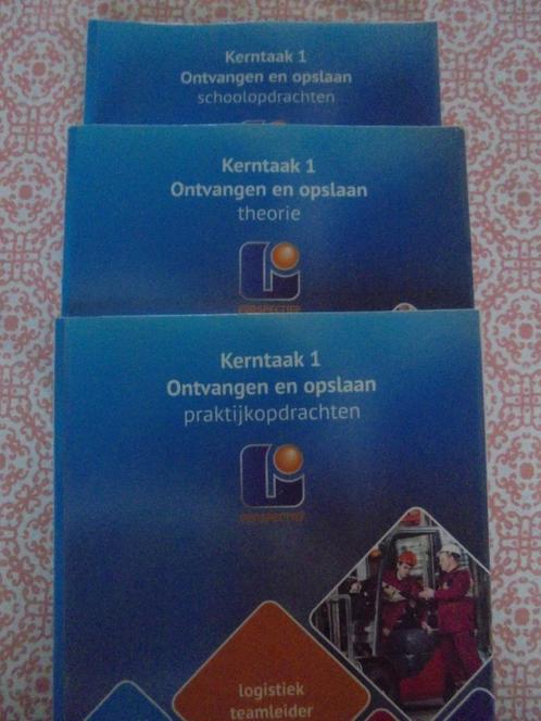 Kerntaak 1 Ontvangen en Opslaan, Boeken, Studieboeken en Cursussen, Zo goed als nieuw, MBO, Beta, Ophalen of Verzenden