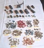 400 soldaatjes, 1 metalen helicopter, 18 voertuigen e.d, Hobby en Vrije tijd, Modelbouw | Figuren en Diorama's, Ophalen, Zo goed als nieuw