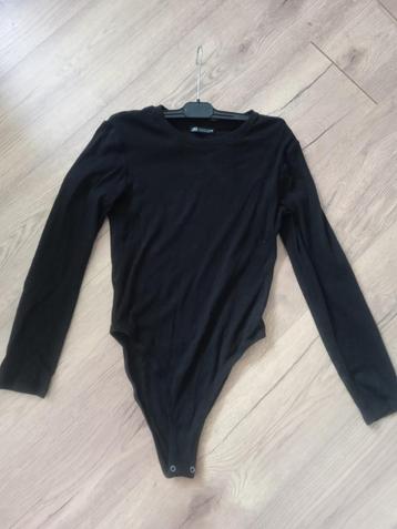 Zwarte Zara Body (L) beschikbaar voor biedingen