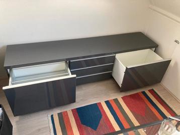Ikea besta Burs tv kast glans grijs 