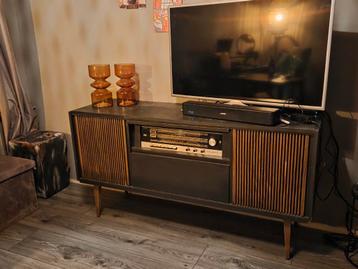 Vintage Radiokast - Prachtig exemplaar! beschikbaar voor biedingen