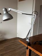 Ikea Bureaulamp - Verstelbaar en Functioneel, Huis en Inrichting, Lampen | Tafellampen, Ophalen of Verzenden, Metaal, Minder dan 50 cm