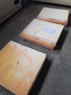 schuimrubber kussens 2x, Ophalen, Gebruikt, Vierkant