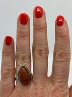 T222 Prachtige zilveren barnsteen ring maat 18,5, Sieraden, Tassen en Uiterlijk, Antieke sieraden, Ophalen of Verzenden, Zilver
