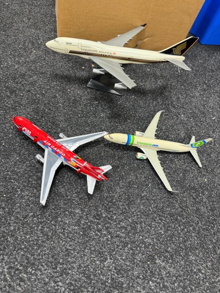 3 x Modelvliegtuigen Collectie, Overige merken, Gebruikt, 1:50 of kleiner, Auto