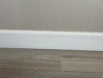 Half hoge plinten, gebruikt, goed voor 2e leven beschikbaar voor biedingen