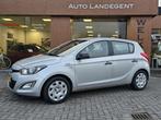 Hyundai i20 1.2i Business Edition | Radio | Trekhaak, Gebruikt, 31 €/maand, 4 cilinders, Electronic Stability Program (ESP)