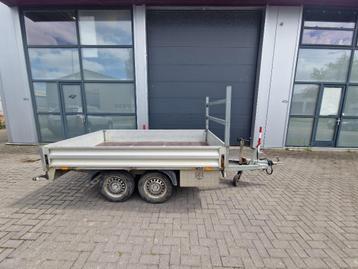 Tandemasser te huur beschikbaar voor biedingen