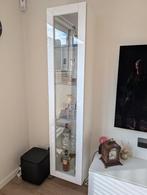 Vitrine kast te koop, hoogglans wit (1,80m bij 0,4m), Huis en Inrichting, Kasten | Vitrinekasten, Ophalen, Modern, hoogglans wit