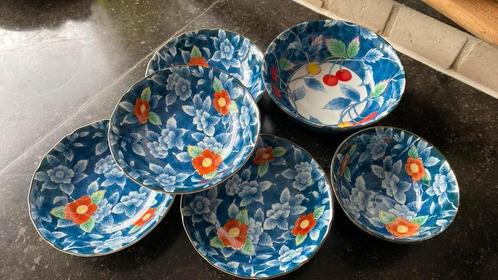 <chinese schattige schaaltjes bloemen-kersen >, Antiek en Kunst, Antiek | Servies los, Ophalen of Verzenden