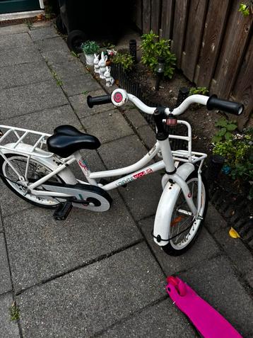 Fietsen 16 İnch beschikbaar voor biedingen
