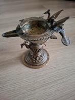 Antieke bronzen olielamp  india, Antiek en Kunst, Ophalen