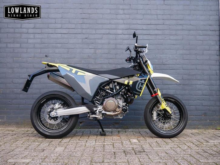HUSQVARNA 701 SUPERMOTO (bj 2025), Motoren, Motoren | Husqvarna, Bedrijf, SuperMoto, meer dan 35 kW, Motorrijbewijs A