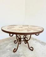 vintage tafel met blad van travertin onderstel gietijzer, Ophalen