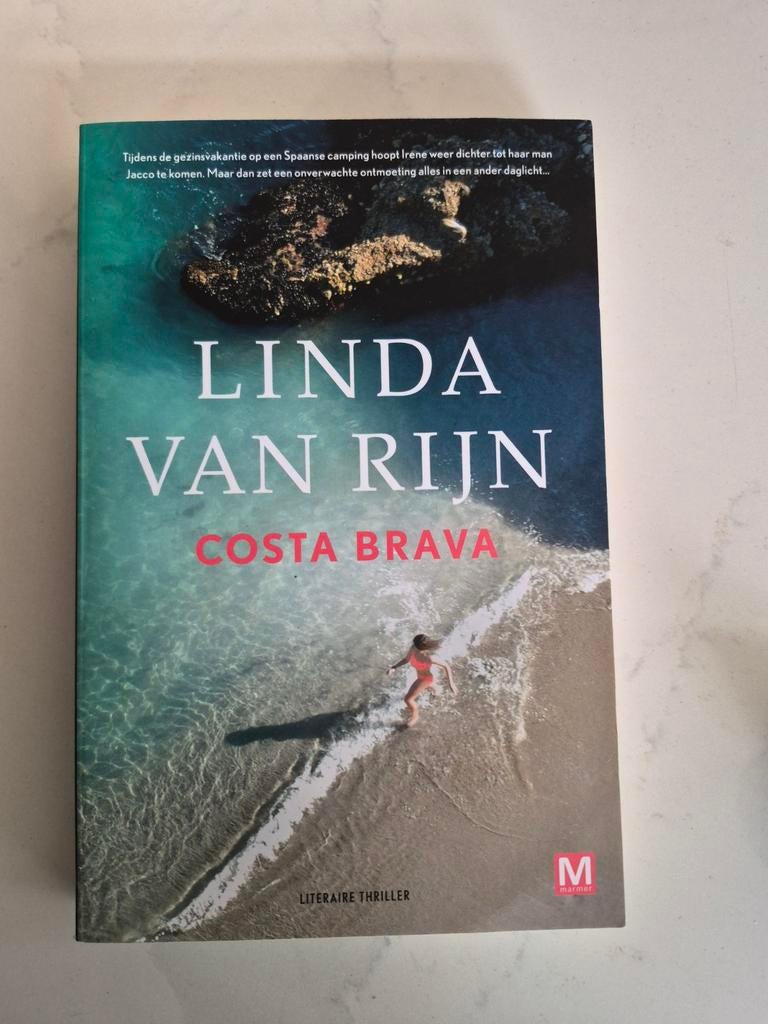 Costa Brava - Linda van Rijn, literaire thriller, Ophalen of Verzenden, Zo goed als nieuw, Linda van Rijn, Nederland