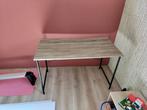 Jysk bureau, Huis en Inrichting, Bureaus, Ophalen, Zo goed als nieuw, Bureau