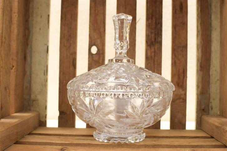 Glazen Bonbon schaaltje 45850, Huis en Inrichting, Keuken | Servies, Gebruikt, Schaal of Schalen, Overige stijlen, Glas, Ophalen of Verzenden