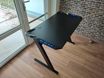 Bureau / gamebureau beschikbaar voor biedingen