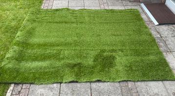 rest stuk kunstgras (nieuw) beschikbaar voor biedingen