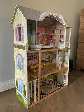 Barbiehuis Kidkraft groot poppenhuis barbie incl accessoires beschikbaar voor biedingen