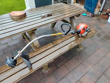 Flymo XLT250 bosmaaier trimmer beschikbaar voor biedingen