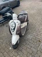 Sym mio brom, Ophalen, Zo goed als nieuw, Benzine, Mio