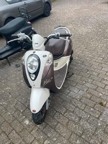 Sym mio brom beschikbaar voor biedingen