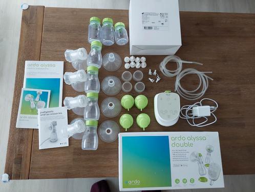 Ardo Alyssa Double borstkolf met extra pompset en flesjes, Kinderen en Baby's, Babyvoeding en Toebehoren, Zo goed als nieuw, Borstkolf