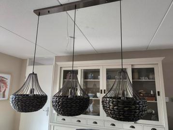 Nieuwe eetkamer lampen. 3 in 1 beschikbaar voor biedingen