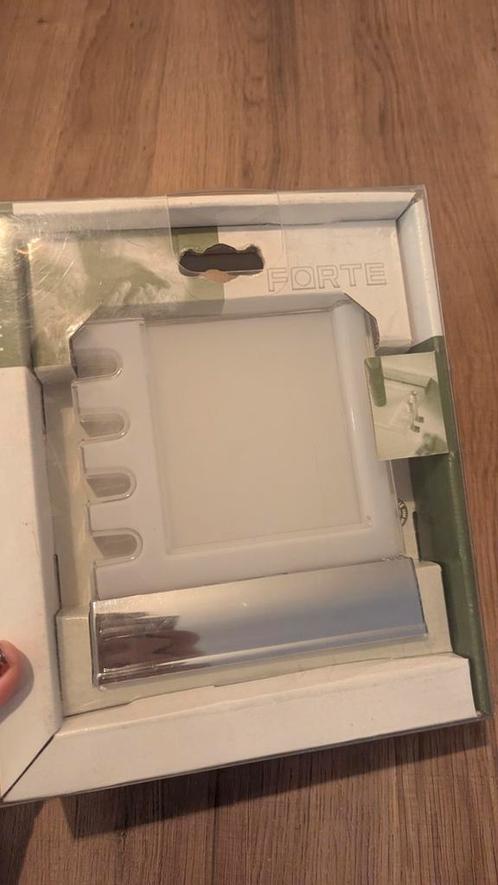 Haceka Forte Tandenborstel Plankje Nieuw in verpakking, Huis en Inrichting, Badkamer | Badkamermeubels, Nieuw, Overige typen, Minder dan 100 cm