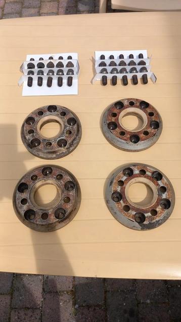 4x stuks 5x100 naar 5x112 adapters 30mm. Volkswagen Audi beschikbaar voor biedingen