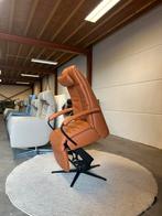 Relaxfauteuil , congac kleur relax fauteuil sta op stoel, Huis en Inrichting, Fauteuils, 2871SK, Mariansoliak8@gmail.com, Ophalen of Verzenden