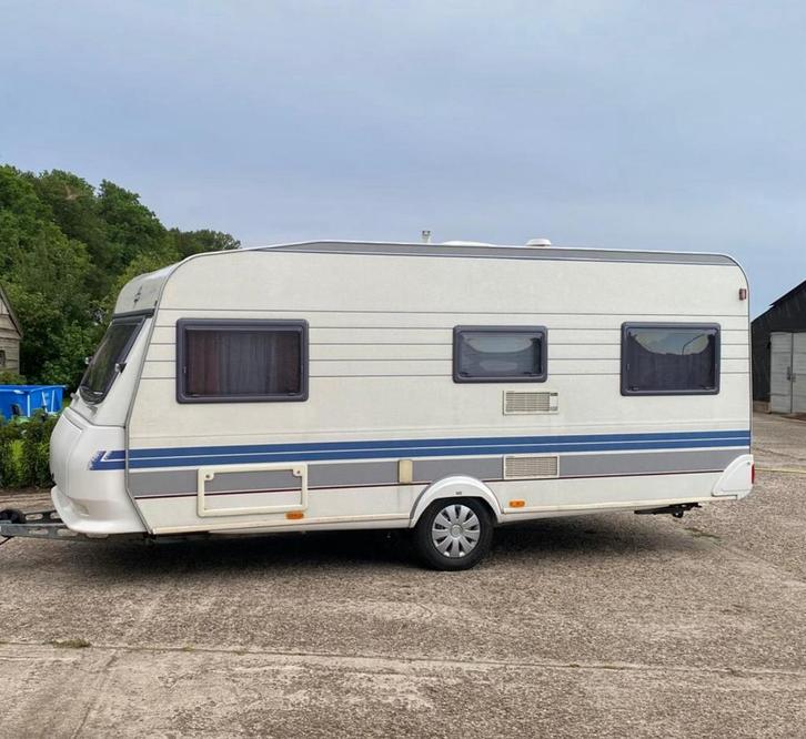 Hobby Excellent 495 Gentle Silver 1997, Caravans en Kamperen, Caravans, Particulier, tot en met 4, 1000 - 1250 kg, Rondzit, Hobby