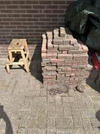 Waaltjes gratis op te halen, Tuin en Terras, Tegels en Klinkers, Ophalen, Gebruikt, Beton, Klinkers