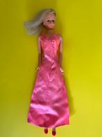 Barbie uit 1968!!, Verzamelen, Poppen, Ophalen of Verzenden, Gebruikt, Pop