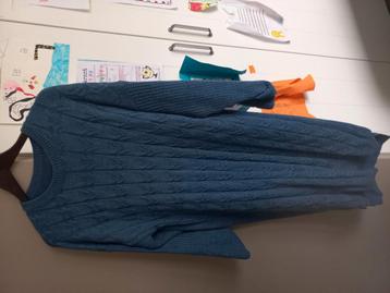 Nieuwe jurk maat M/L beschikbaar voor biedingen