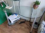 Glazen bureau op wieltjes, Ophalen, In hoogte verstelbaar, Zo goed als nieuw, Bureau