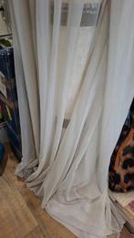 Creme kleurige vitrage 2 stukken met ijzeren gordijn haken, 100 tot 150 cm, Beige, Ophalen of Verzenden, Zo goed als nieuw