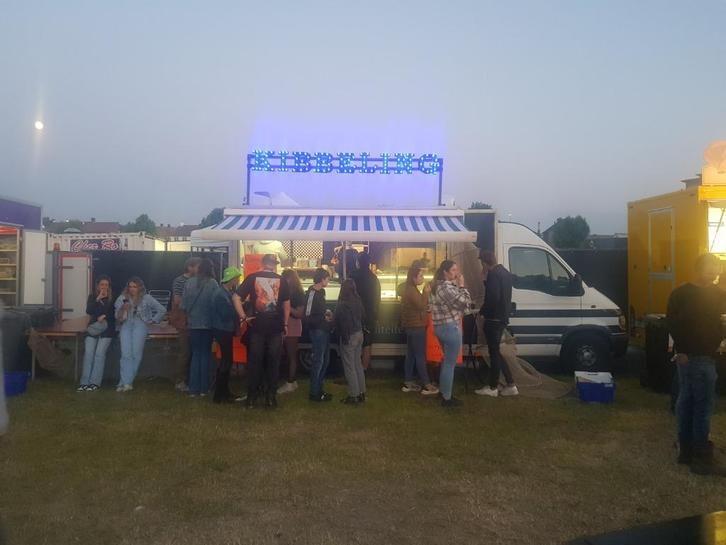 Leuke Foodtruck PRIJS VERLAAGD weg is weg, Zakelijke goederen, Partijgoederen en Retail | Verkoopwagens, Ophalen