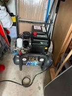 Schroefcompressor 230v 8 bar., Doe-het-zelf en Verbouw, Compressors, 100 liter of meer, Ophalen, Zo goed als nieuw, 6 tot 10 bar