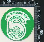 Sticker: De Heische Tip - Zeskamp 1980 - Zeeland, Ophalen of Verzenden, Zo goed als nieuw, Bedrijf of Vereniging