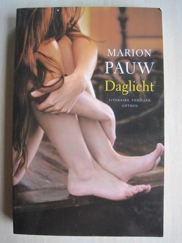 390 - Daglicht - Marion Pauw beschikbaar voor biedingen