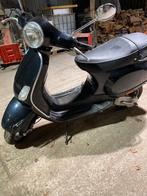 Vespa lx50 70 cc 2 takt + andere kapotte scooter geen foto's, Fietsen en Brommers, Scooters | Vespa, Ophalen, Gebruikt, 70 cc