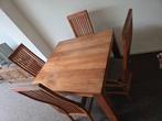 Massief houten eethoek met 4 stoelen, Huis en Inrichting, Ophalen of Verzenden, Zo goed als nieuw