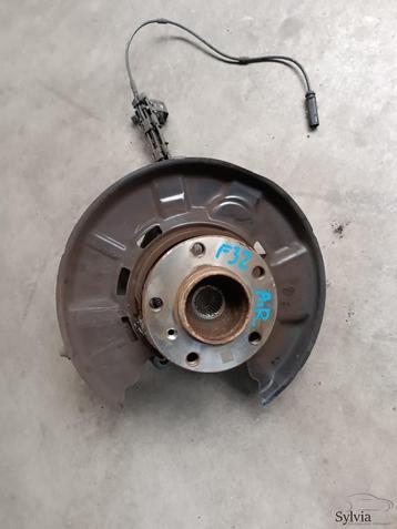 Fusee rechtsachter BMW 4 serie F32 33326797502 6797502 beschikbaar voor biedingen