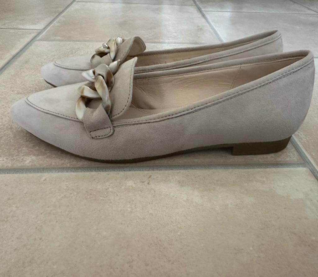 Gabor suède loafers beige maat 4, Ophalen of Verzenden, Zo goed als nieuw, Instappers, Beige