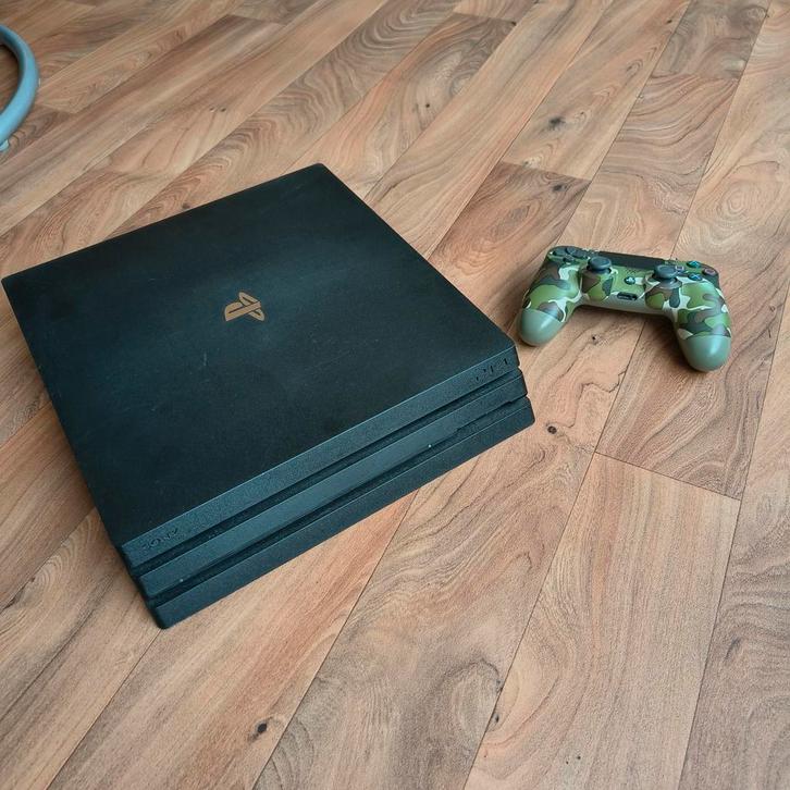 PlayStation 4 Pro 1TB + DualShock Controller, Spelcomputers en Games, Spelcomputers | Sony PlayStation 4, Gebruikt, Pro, Met 1 controller