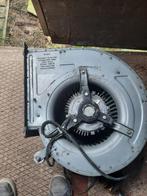 een slak ventilator 230 volt, Ophalen, Ventilator