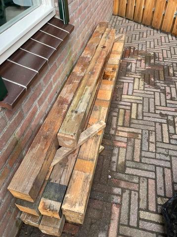 Douglas palen 8 stuks beschikbaar voor biedingen