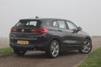 BMW X2 sDrive20i 192 PK Executive ✅ LED ✅ Head-Up ✅ Na, 1998 cc, Euro 6, 1435 kg, Zwart